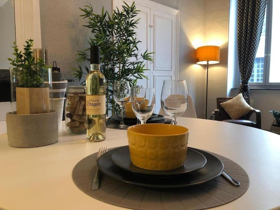 Studio Au Pied De La Cite การ์กาซอน ภายนอก รูปภาพ